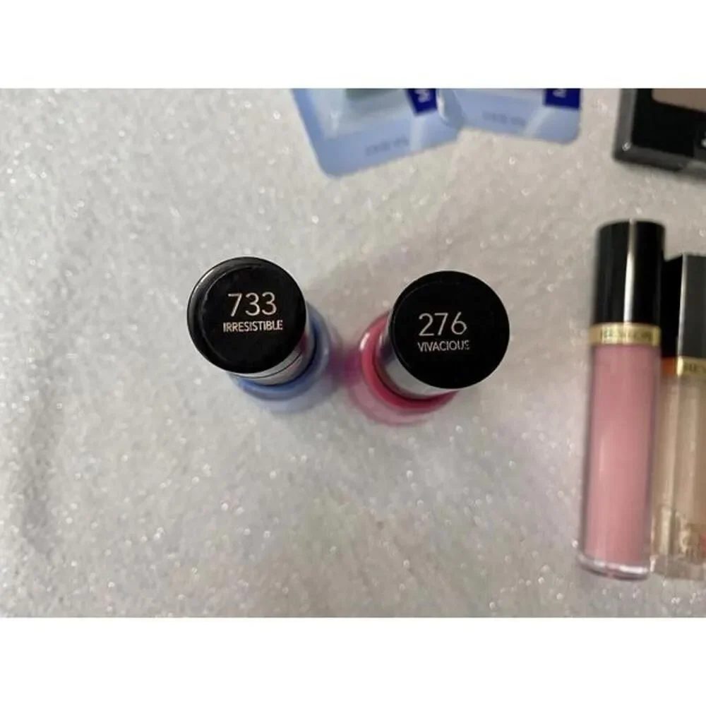 Lot Of Brand New Sealed Maybelline And Revlon Makeup